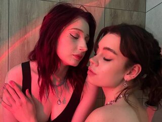 Live photos LeonilaAndDahlia